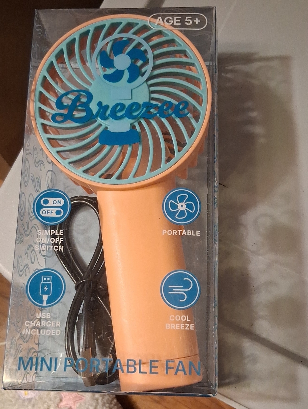 Breeze Pink/green Portable Fan